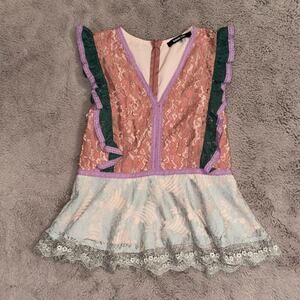 Sugar+Lips Women's Lace Top Pretty Color Mix With Flutter Sleeve Details Size M